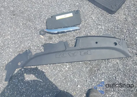 2020 Ram 1500 Big Horn 4X4 5'7 Box из США, поврежденный, VIN 1C6RRFFG9LN380197